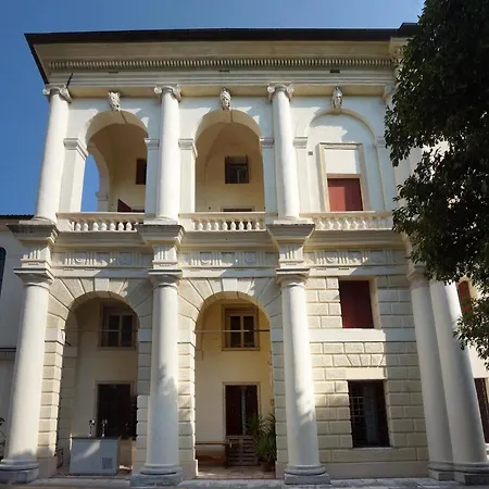 Panzió Angaran San Giuseppe Bassano del Grappa